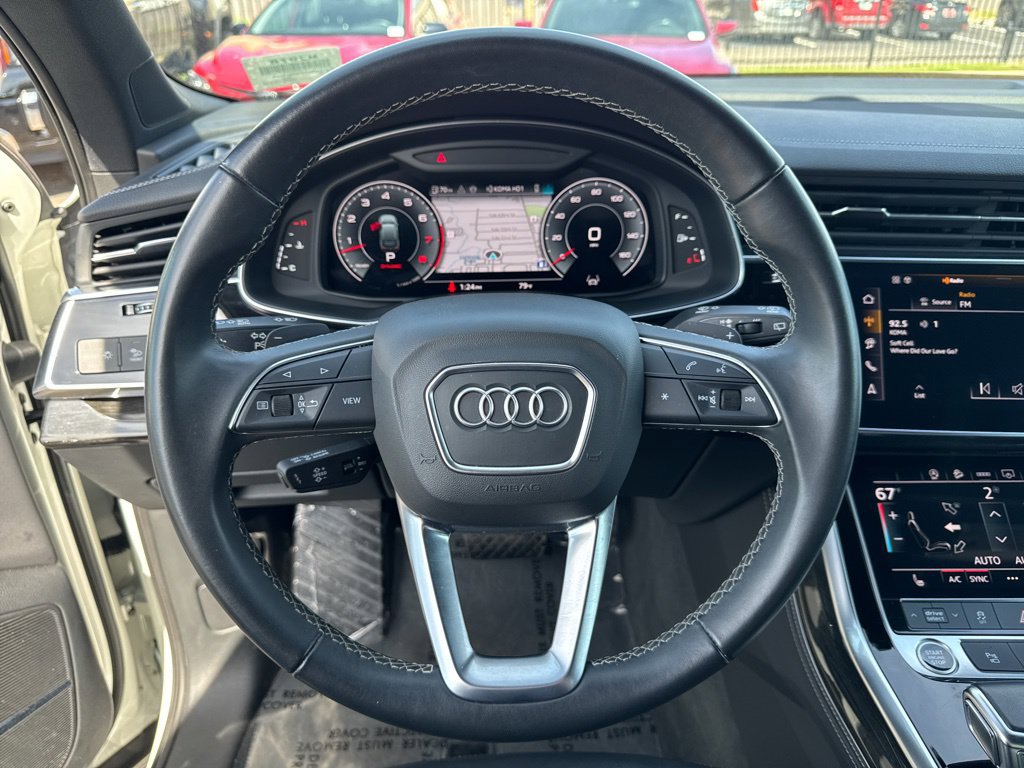 Used 2025 Audi Q7 3.0T Premium Plus AWD/4WD image 11