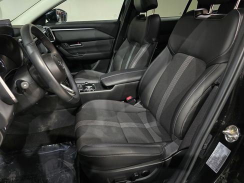Used 2025 MAZDA CX-50 AWD 2.5 S w/ Preferred Package image 17