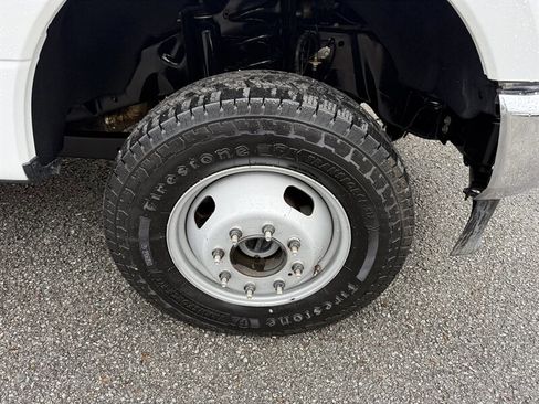 Used 2020 Ford F350 XL w/ Power Equipment Group image 22