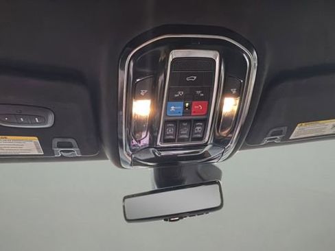 Used 2022 Jeep Grand Cherokee Summit image 28