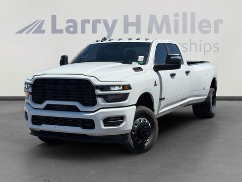 New 2026 RAM 3500 Big Horn AWD/4WD image 1