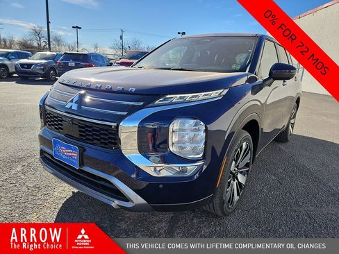 New 2026 Mitsubishi Outlander SE image 4