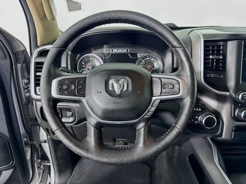 Used 2020 RAM 1500 Big Horn AWD/4WD image 12