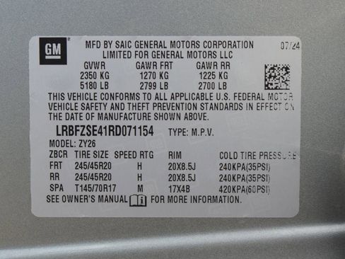 Used 2024 Buick Envision Avenir AWD/4WD image 27