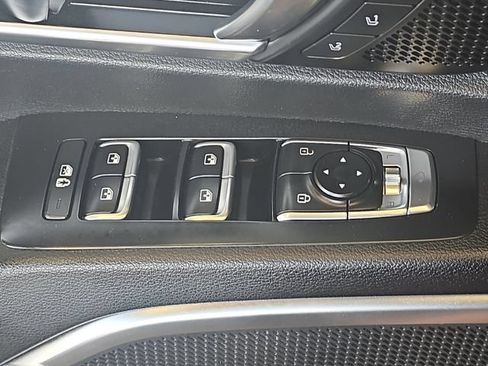 Used 2021 Kia Telluride SX w/ Nightfall Edition Package AWD/4WD image 32