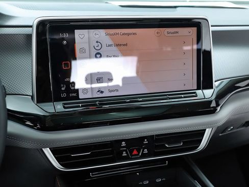 New 2026 Volkswagen Atlas Peak Edition AWD/4WD image 25