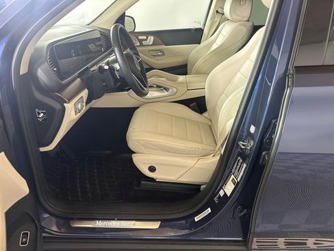 Used 2026 Mercedes-Benz GLE 450 4MATIC image 3
