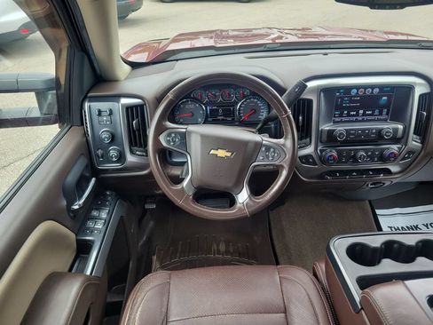 Used 2018 Chevrolet Silverado 1500 LT w/ All Star Edition AWD/4WD image 8