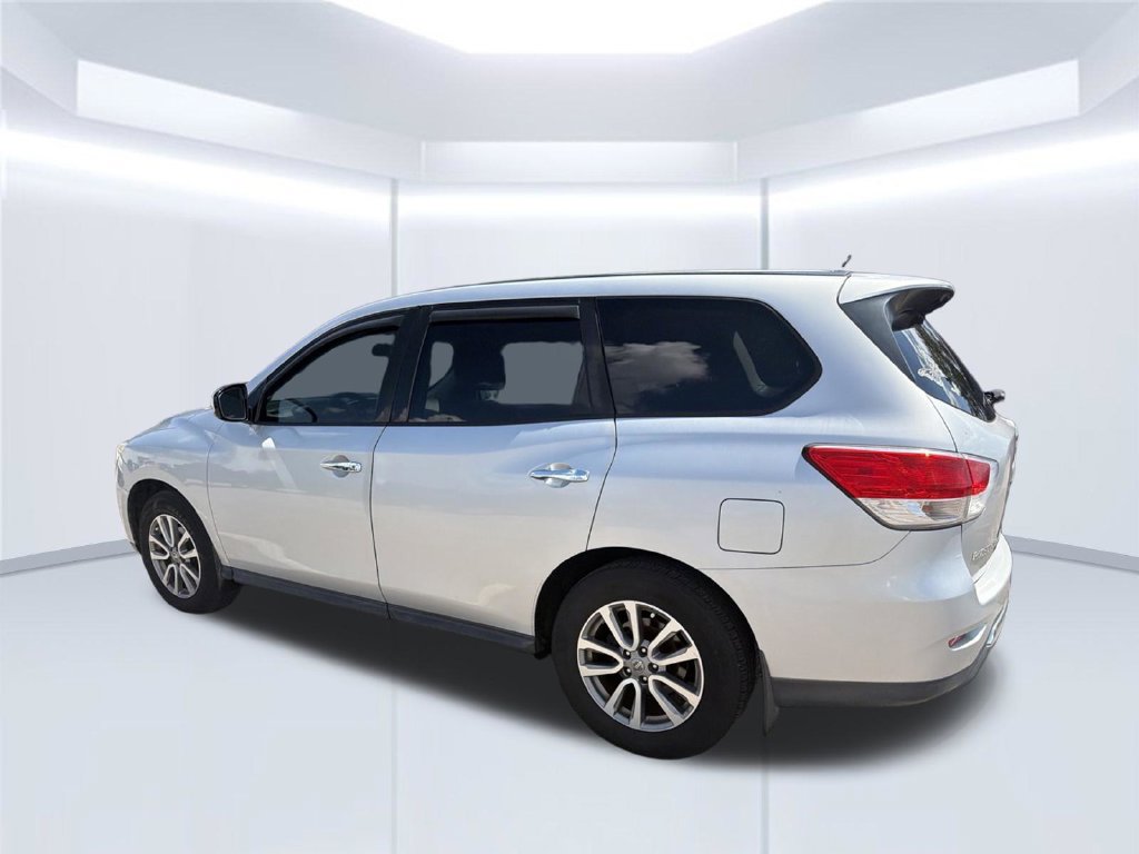 Used 2015 Nissan Pathfinder S FWD image 8