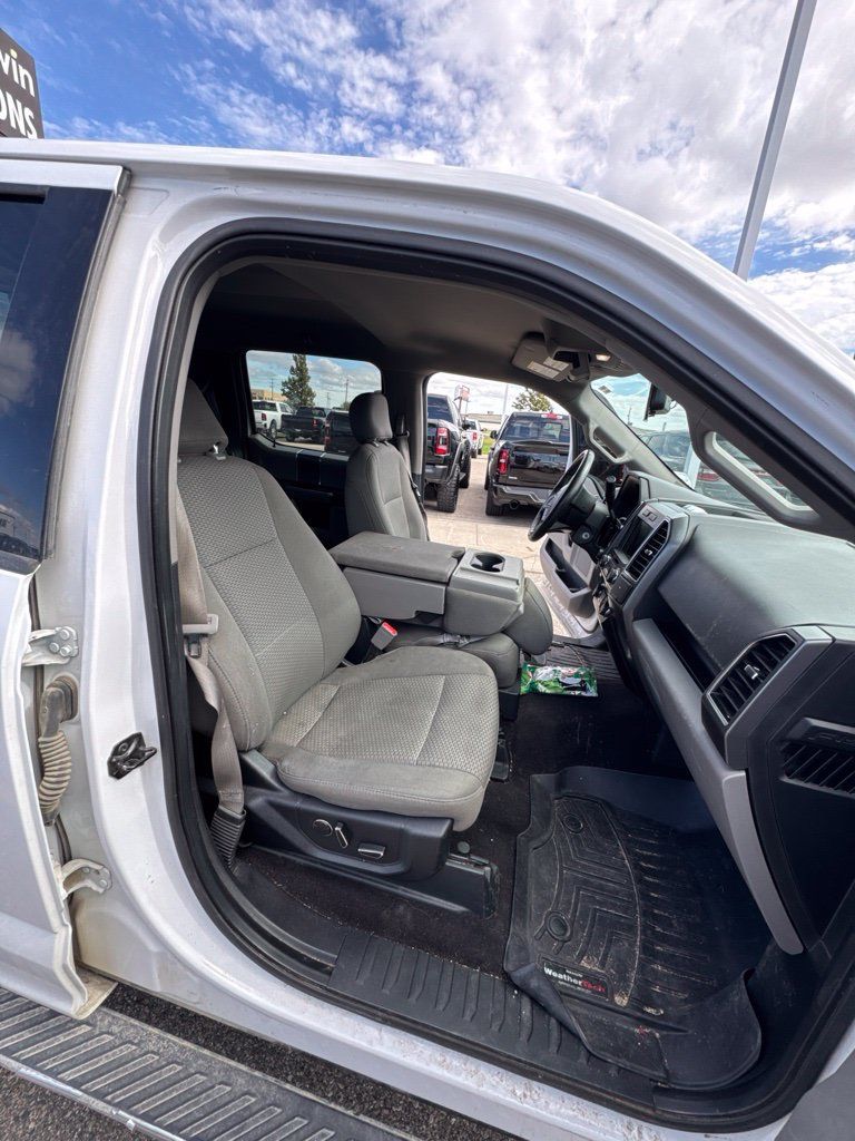 Used 2018 Ford F150 XLT w/ Equipment Group 302A Luxury AWD/4WD image 17