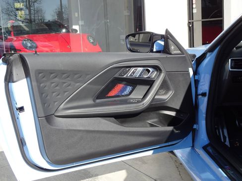 Used 2023 BMW M2 w/ Lighting Package image 15