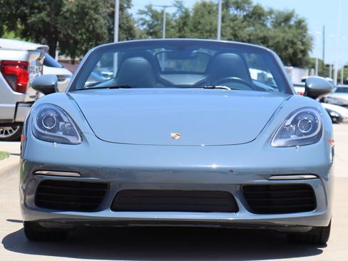 Used 2017 Porsche 718 Boxster S image 3