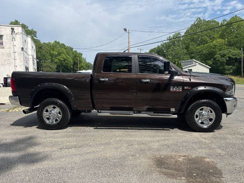 Used 2017 RAM 2500 SLT w/ Snow Chief Group AWD/4WD image 10