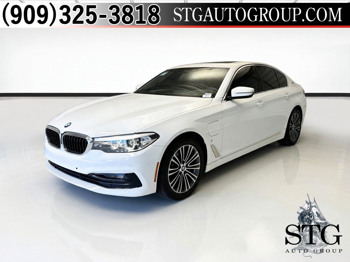 Used 2019 BMW 530e w/ Convenience Package RWD image 1