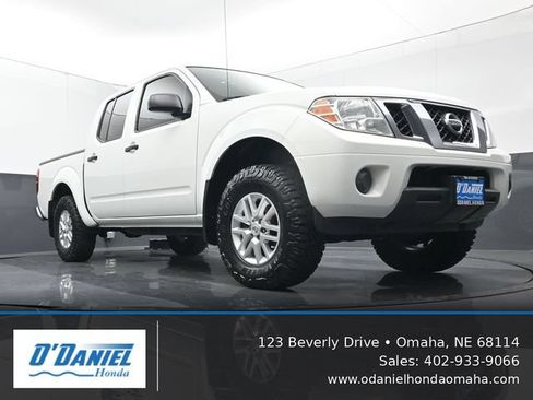 Used 2014 Nissan Frontier SV AWD/4WD image 14