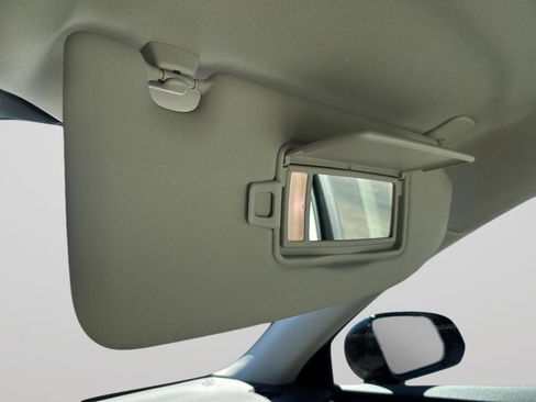 Used 2024 Volvo S60 B5 Plus w/ Climate Package image 26