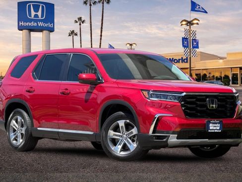 Used 2023 Honda Pilot EX-L image 2