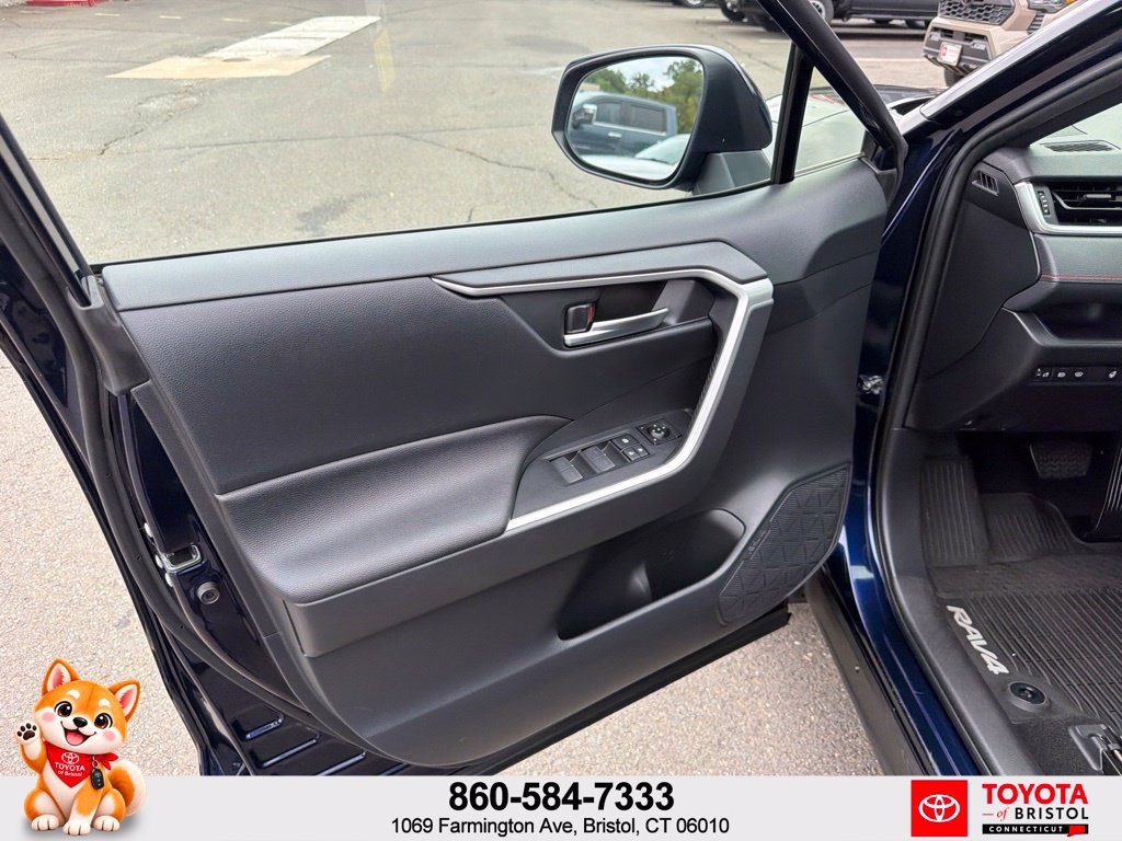 Used 2024 Toyota RAV4 SE w/ Weather & Moonroof Package AWD/4WD image 14
