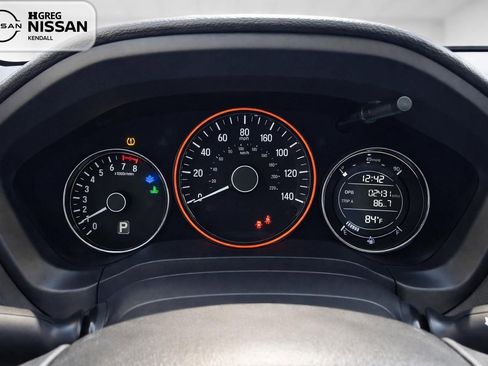 Used 2021 Honda HR-V LX image 11