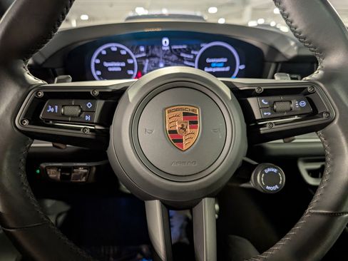 Certified 2025 Porsche Cayenne S image 26