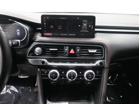 Used 2023 Genesis G70 2.0T w/ Sport Prestige Package AWD/4WD image 22