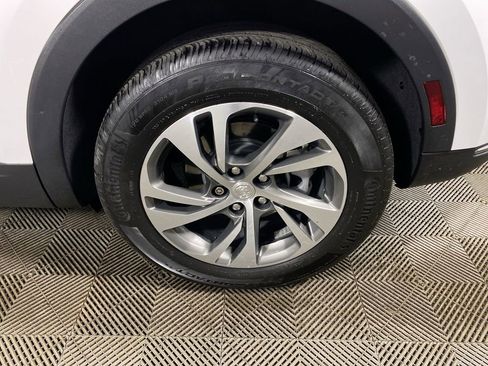 Used 2021 Buick Envision Essence FWD image 10