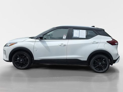 Used 2024 Nissan Kicks SV image 7