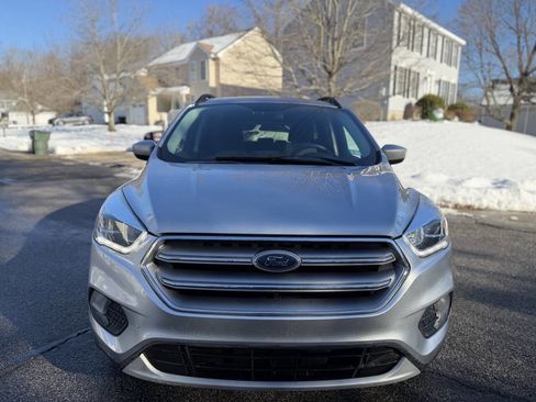Used 2017 Ford Escape SE w/ Equipment Group 201A image 11