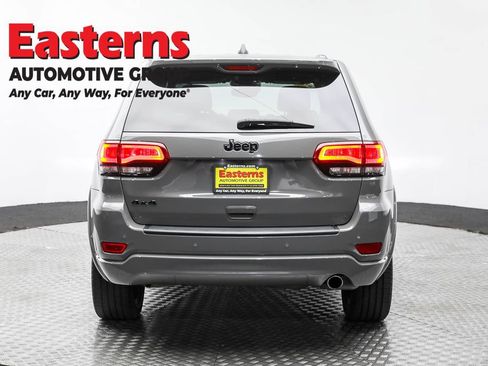 Used 2020 Jeep Grand Cherokee Altitude image 6