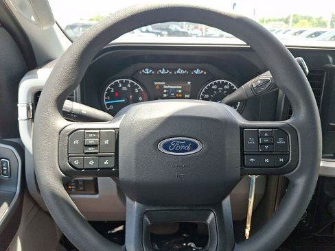 New 2026 Ford F250 XL w/ STX Appearance Package AWD/4WD image 14