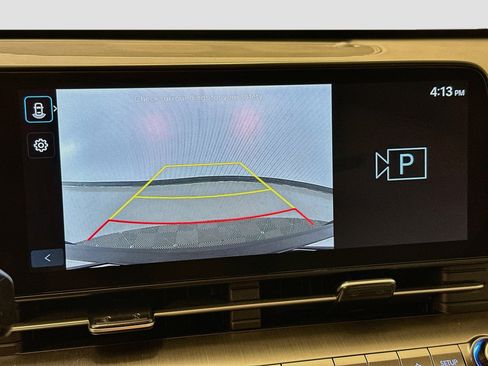 Used 2025 Hyundai Kona SEL AWD/4WD image 23