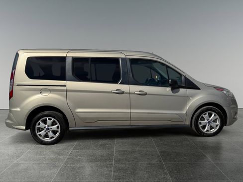 Used 2016 Ford Transit Connect XLT FWD image 8