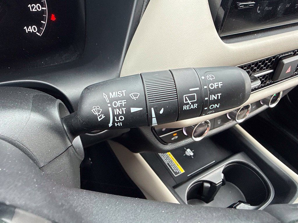 Used 2024 Honda HR-V EX-L image 19