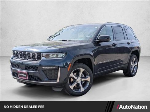 New 2026 Jeep Grand Cherokee Limited AWD/4WD image 1
