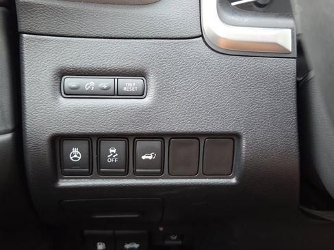 Used 2018 Nissan Murano Platinum w/ Cargo Package image 27