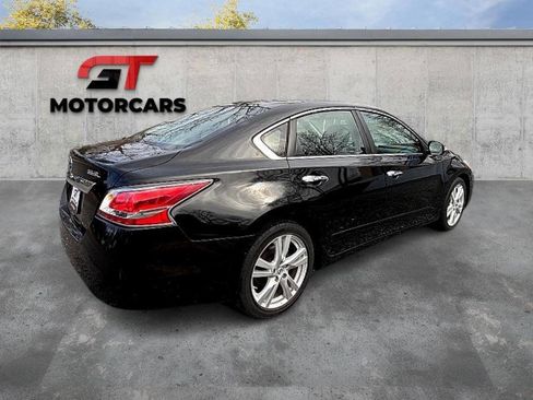 Used 2014 Nissan Altima 3.5 SL w/ Technology Package image 5
