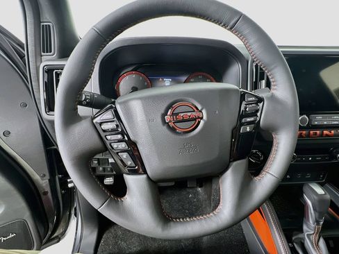 New 2026 Nissan Frontier PRO-4X w/ Pro Premium Package AWD/4WD image 9