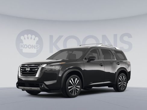 Used 2022 Nissan Pathfinder SL AWD/4WD image 1