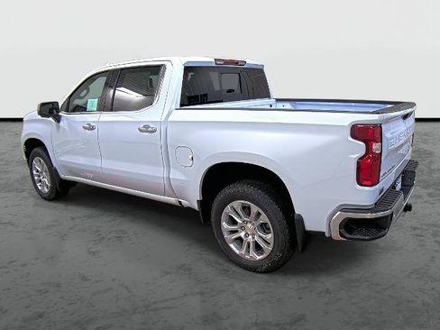 New 2026 Chevrolet Silverado 1500 LTZ w/ Z71 Off-Road Package AWD/4WD image 2