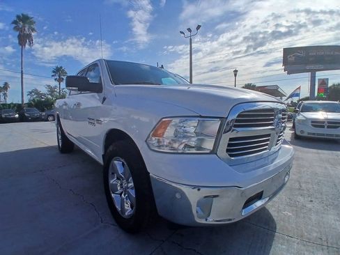 Used 2016 RAM 1500 Big Horn AWD/4WD image 3