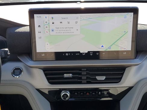 New 2026 Ford Explorer Active image 29