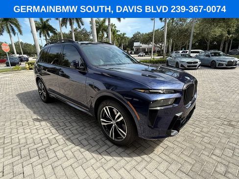 Used 2025 BMW X7 xDrive40i w/ Executive Package AWD/4WD image 10