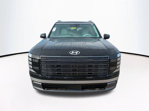 New 2026 Hyundai Palisade Limited FWD image 3