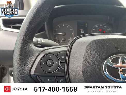 Used 2025 Toyota Corolla LE FWD image 13