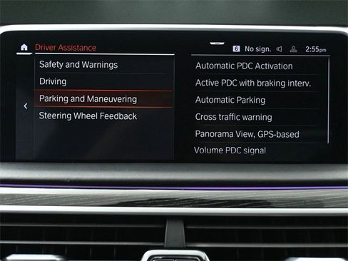 Used 2021 BMW 750i xDrive w/ Executive Package image 36