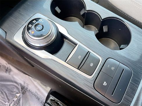 Used 2021 Ford Escape SE w/ Convenience Package image 17