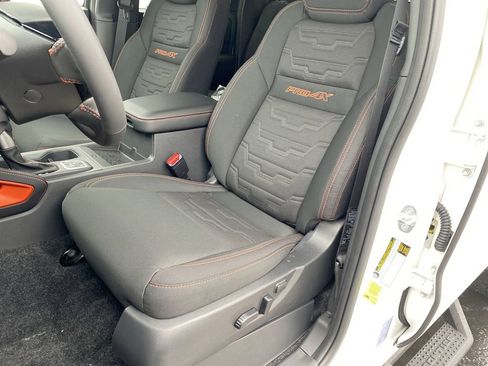 New 2026 Nissan Frontier PRO-4X w/ Pro-4x Convenience Package image 4