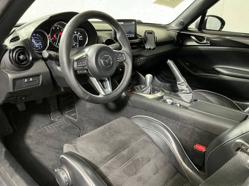 Used 2023 MAZDA MX-5 Miata Club w/ Brembo/BBS Recaro Package RWD image 21