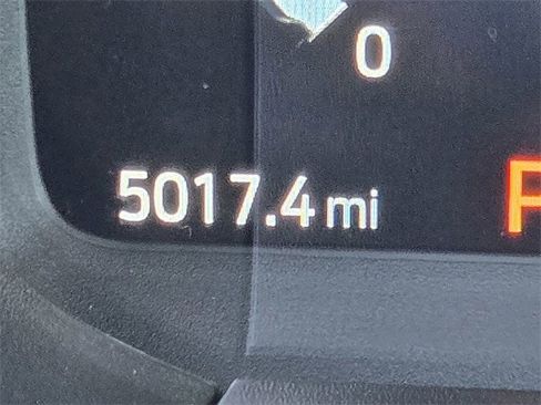 Certified 2025 Ford Explorer Active w/ Active Comfort Package image 26