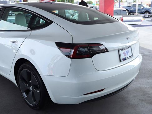 Used 2023 Tesla Model 3 Standard Range RWD image 9